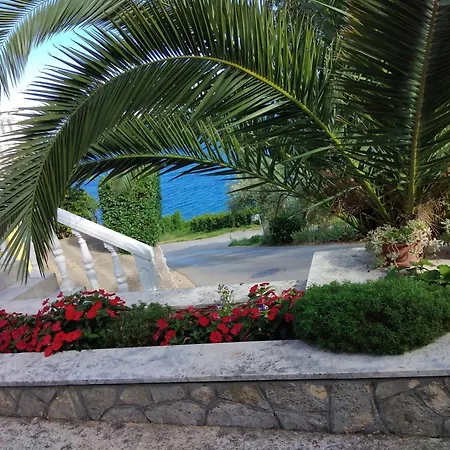 Apartman With Parking Space Medveja, Opatija - 7721 Medveja